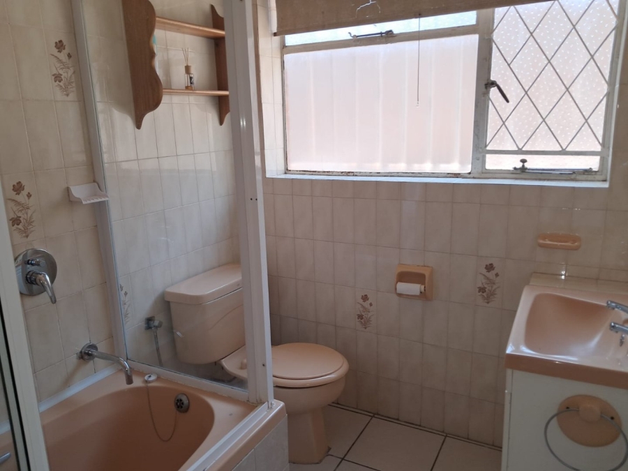 3 Bedroom Property for Sale in Florida Hills Gauteng