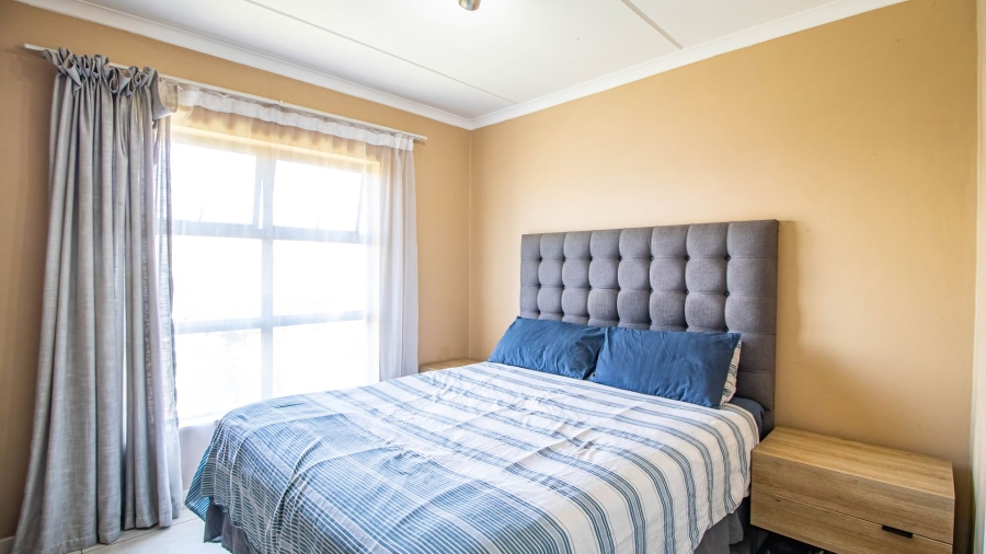 1 Bedroom Property for Sale in Olivewood Gauteng