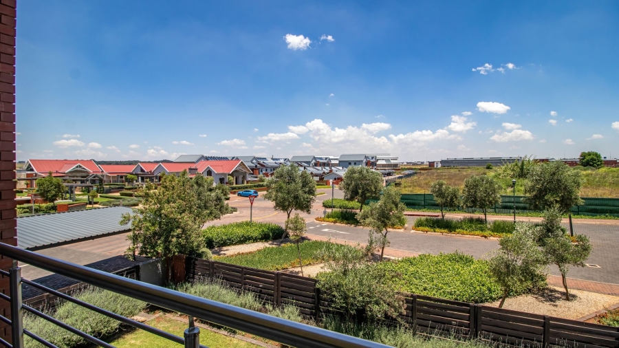 1 Bedroom Property for Sale in Olivewood Gauteng