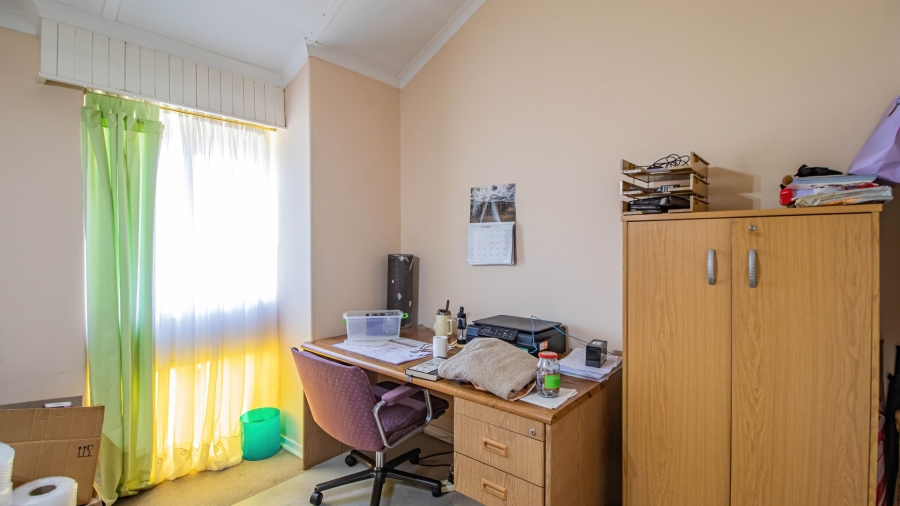 3 Bedroom Property for Sale in Bonaero Park Gauteng