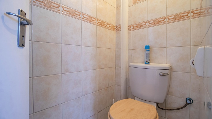 3 Bedroom Property for Sale in Bonaero Park Gauteng