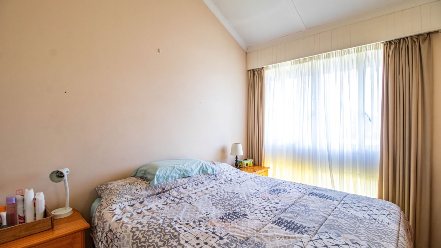3 Bedroom Property for Sale in Bonaero Park Gauteng