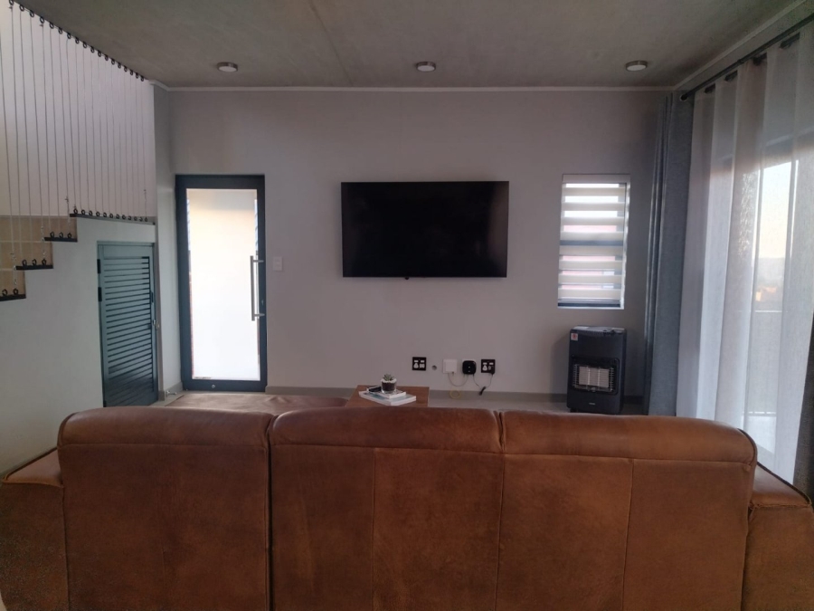 To Let 3 Bedroom Property for Rent in North Riding AH Gauteng