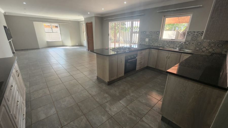 4 Bedroom Property for Sale in Doornpoort Gauteng