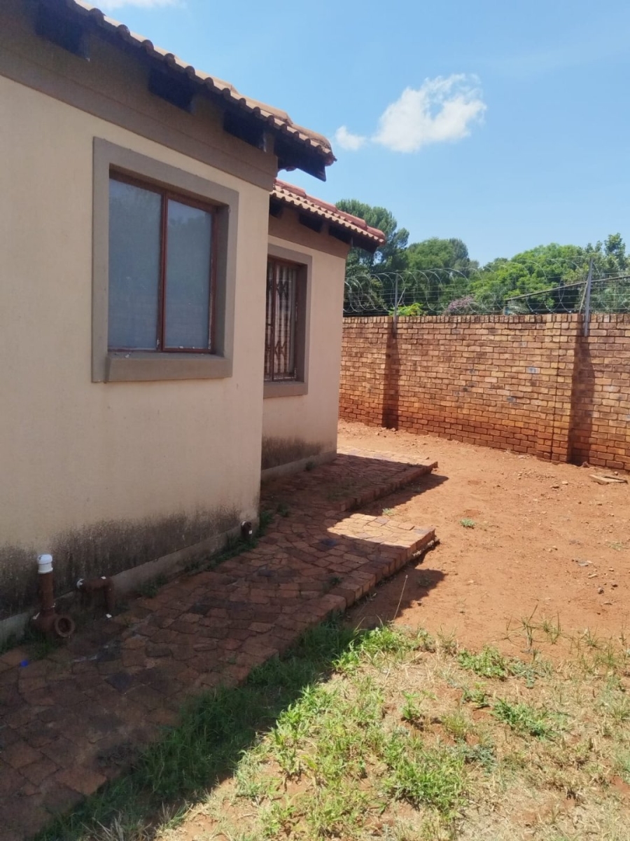 4 Bedroom Property for Sale in Theresa Park Gauteng
