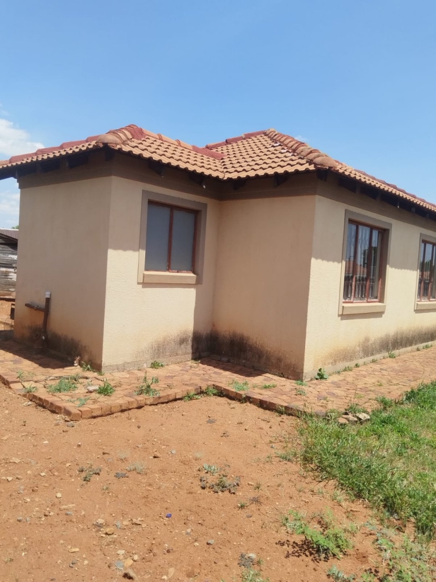 4 Bedroom Property for Sale in Theresa Park Gauteng
