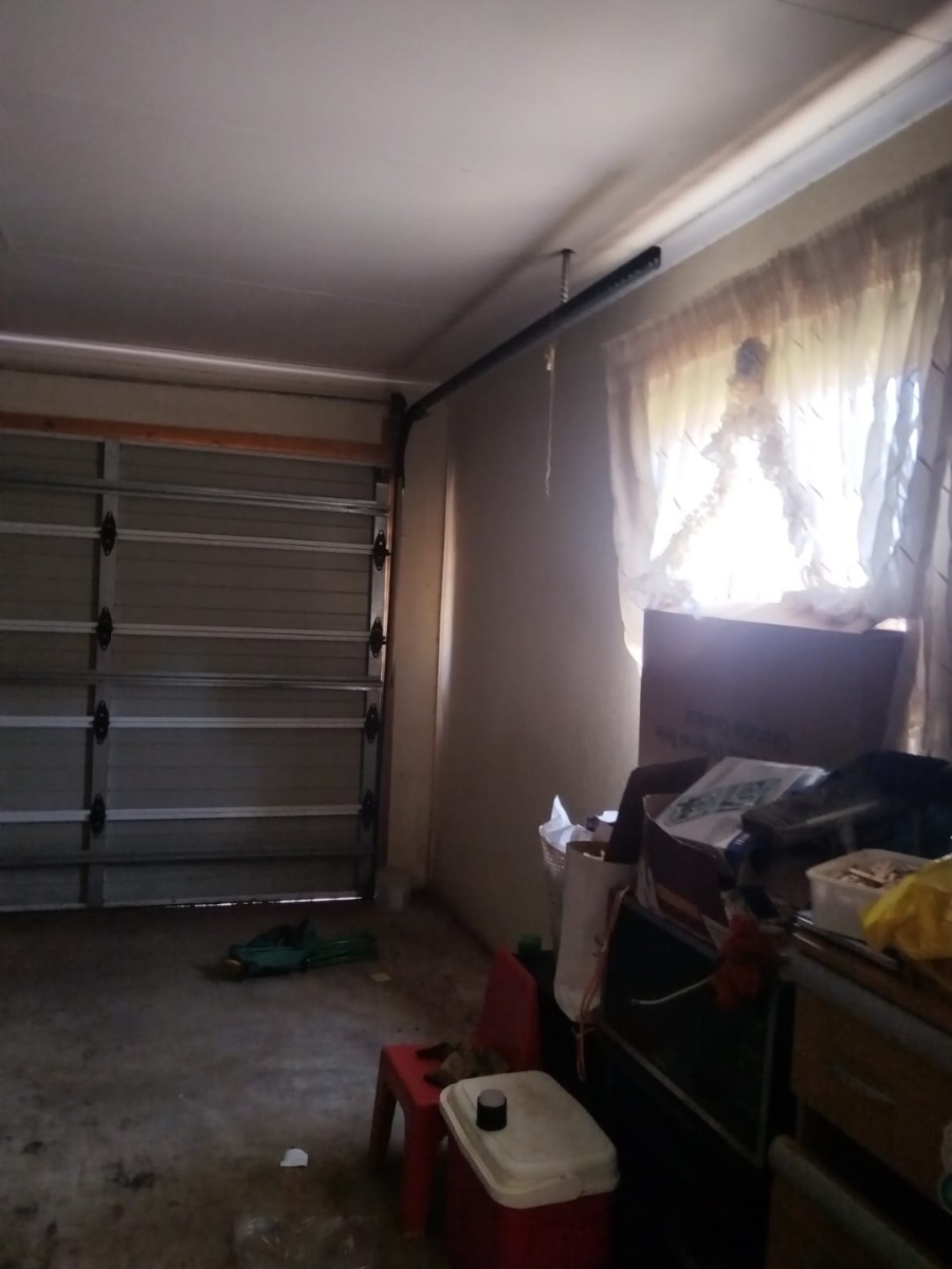 4 Bedroom Property for Sale in Theresa Park Gauteng