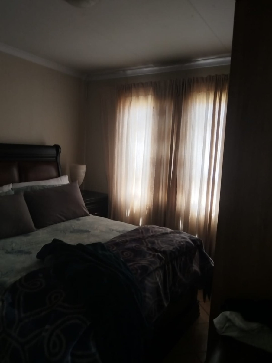 4 Bedroom Property for Sale in Theresa Park Gauteng