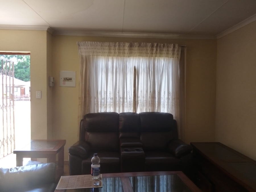 4 Bedroom Property for Sale in Theresa Park Gauteng