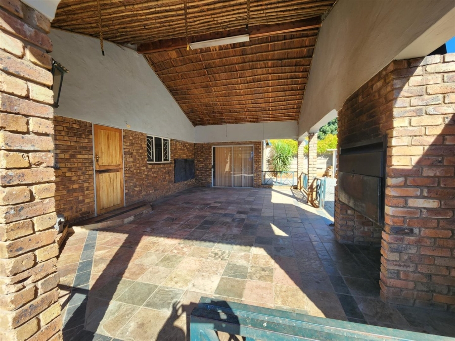 To Let  Bedroom Property for Rent in Pretoria North Gauteng