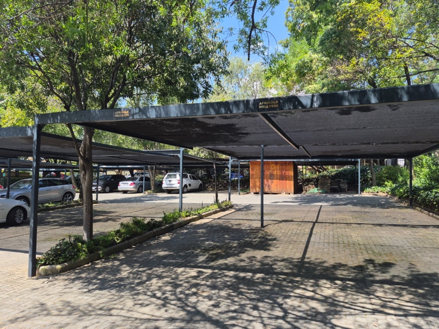To Let commercial Property for Rent in Woodmead Gauteng