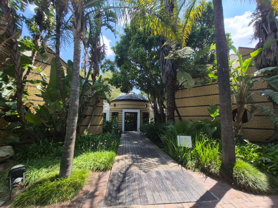 To Let commercial Property for Rent in Woodmead Gauteng