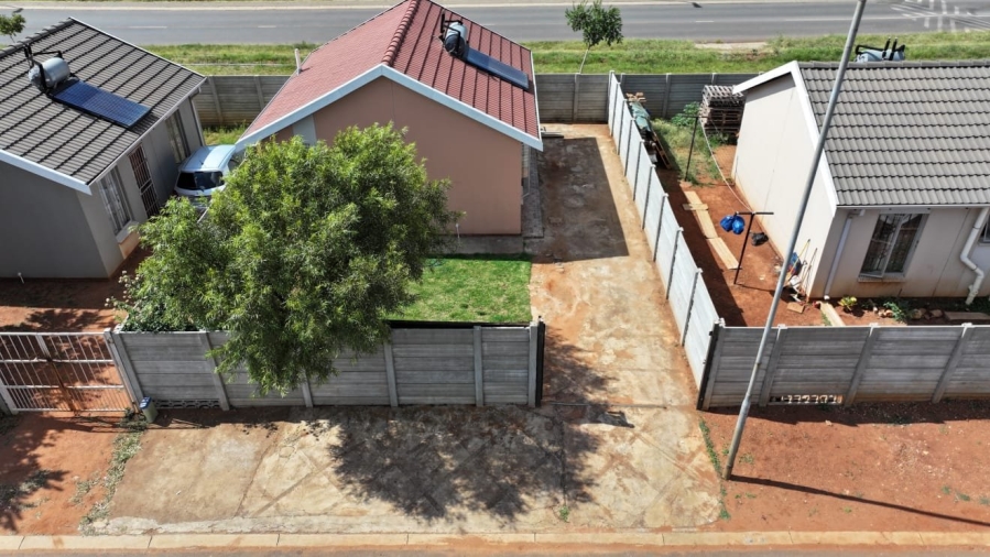 2 Bedroom Property for Sale in Katlehong South Gauteng