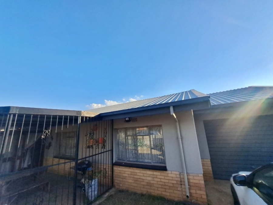 3 Bedroom Property for Sale in Visagie Park Gauteng