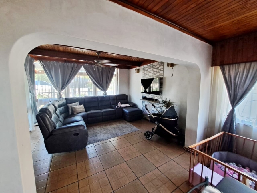 3 Bedroom Property for Sale in Visagie Park Gauteng