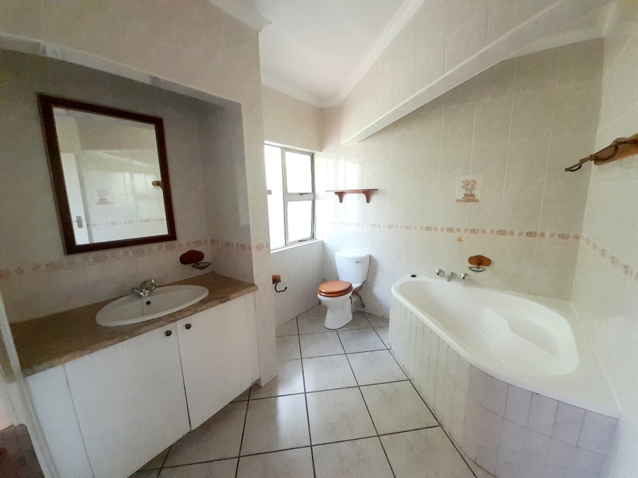 To Let 4 Bedroom Property for Rent in Eldo Manor Gauteng