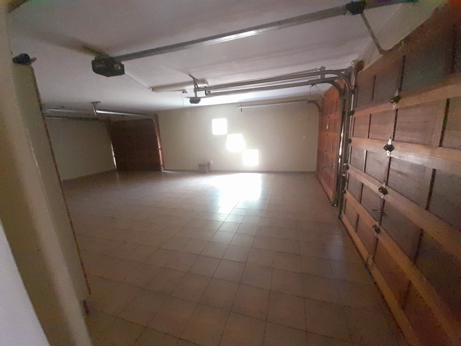 To Let 4 Bedroom Property for Rent in Eldo Manor Gauteng