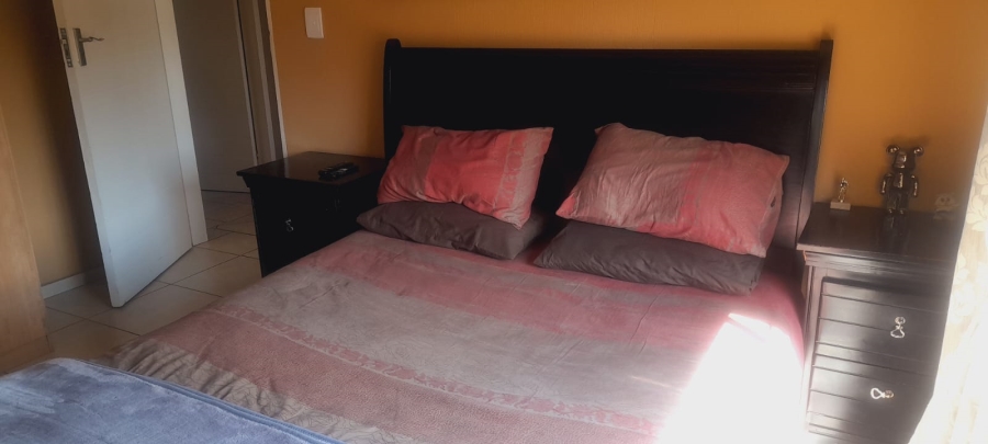 2 Bedroom Property for Sale in Sundowner Gauteng