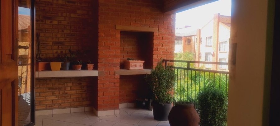 2 Bedroom Property for Sale in Sundowner Gauteng