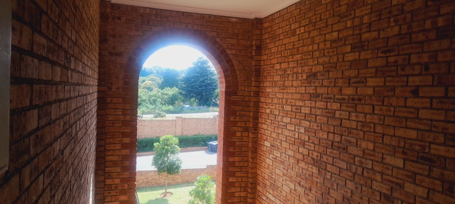 2 Bedroom Property for Sale in Sundowner Gauteng