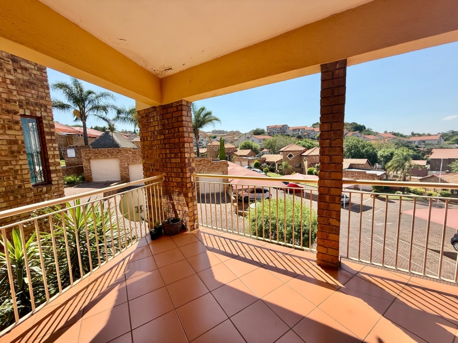 2 Bedroom Property for Sale in Winchester Hills Gauteng