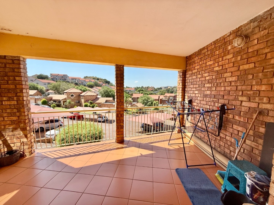 2 Bedroom Property for Sale in Winchester Hills Gauteng