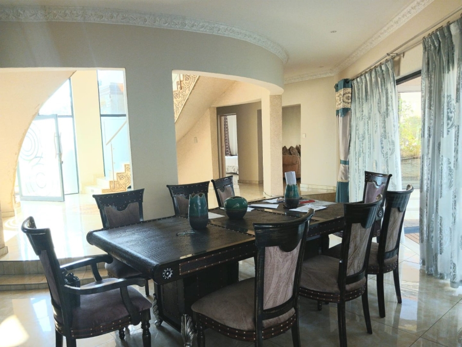 To Let 6 Bedroom Property for Rent in Blue Valley Golf Estate Gauteng