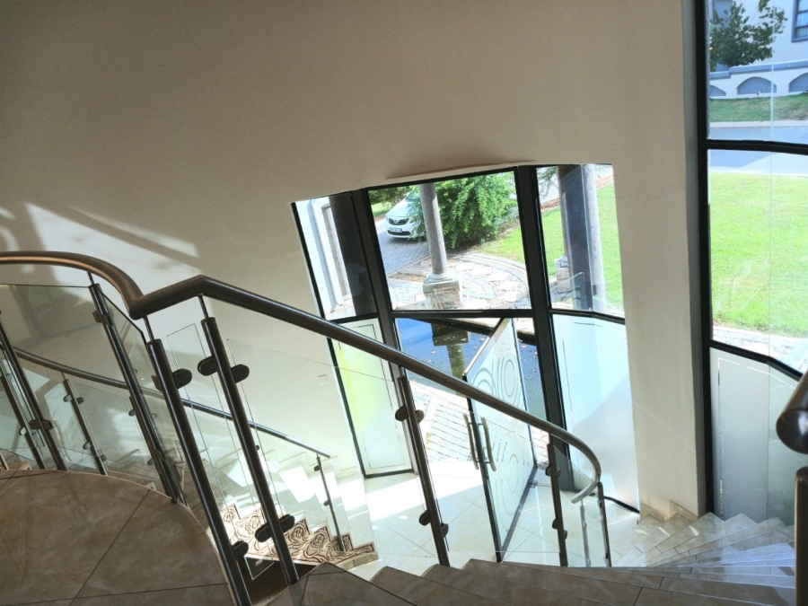 To Let 6 Bedroom Property for Rent in Blue Valley Golf Estate Gauteng