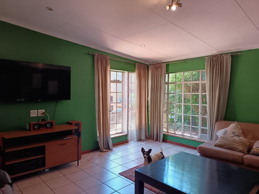 3 Bedroom Property for Sale in Greymont Gauteng