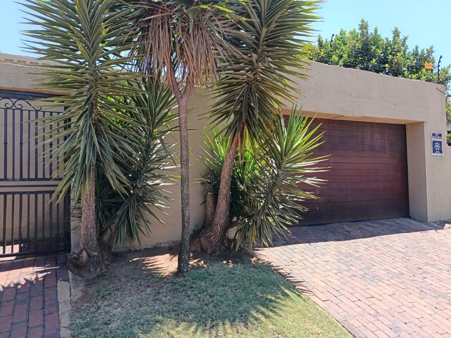 3 Bedroom Property for Sale in Greymont Gauteng