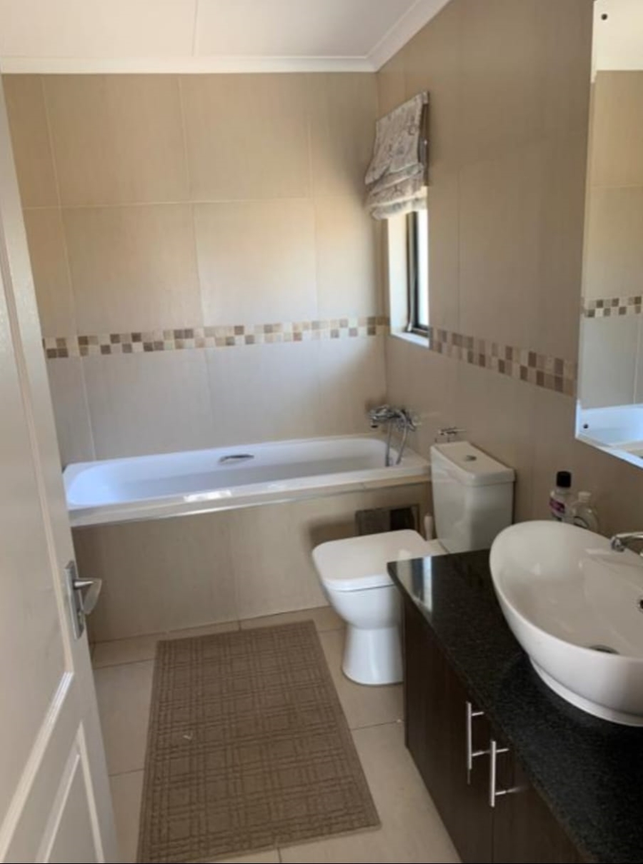 To Let 3 Bedroom Property for Rent in Witkoppen Gauteng