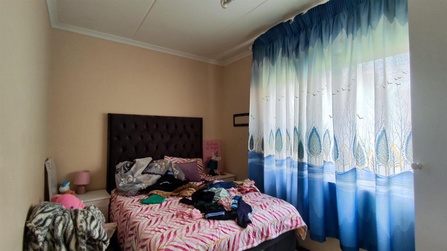 2 Bedroom Property for Sale in Helderwyk Gauteng
