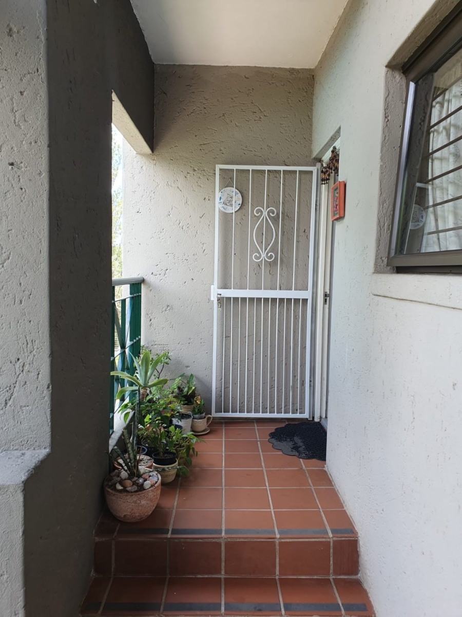 2 Bedroom Property for Sale in Marais Steyn Park Gauteng