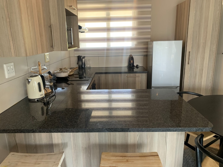 To Let 1 Bedroom Property for Rent in Broadacres Gauteng