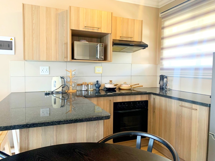 To Let 1 Bedroom Property for Rent in Broadacres Gauteng