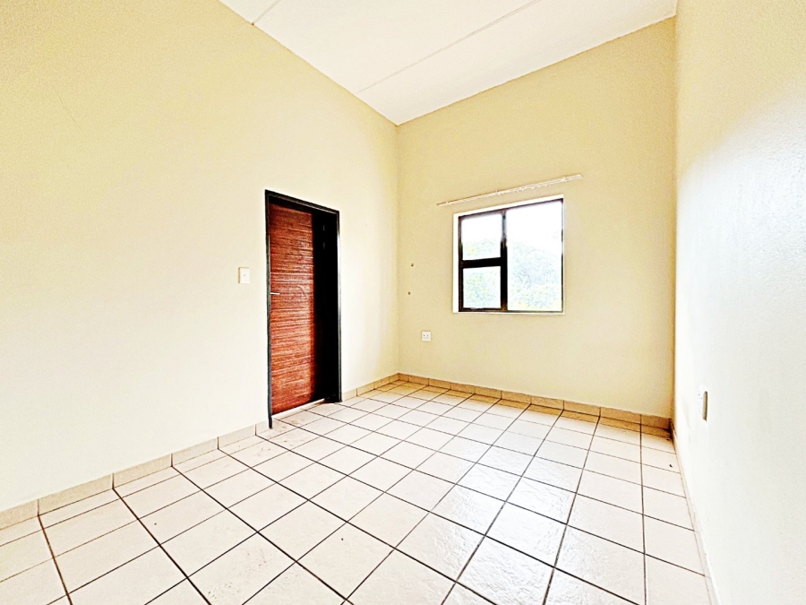 3 Bedroom Property for Sale in Die Hoewes Gauteng