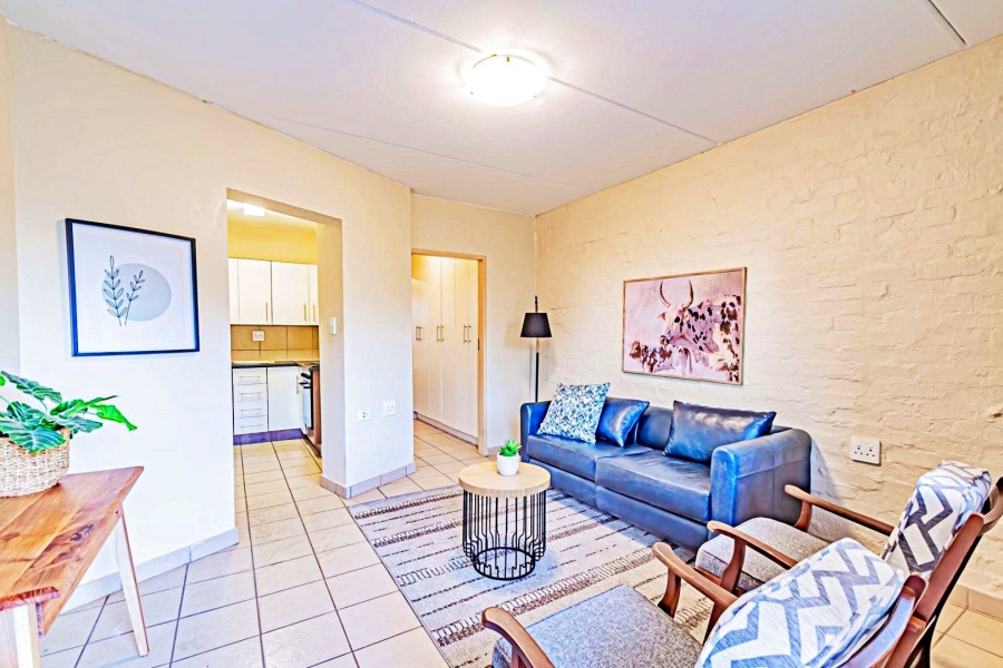 3 Bedroom Property for Sale in Die Hoewes Gauteng