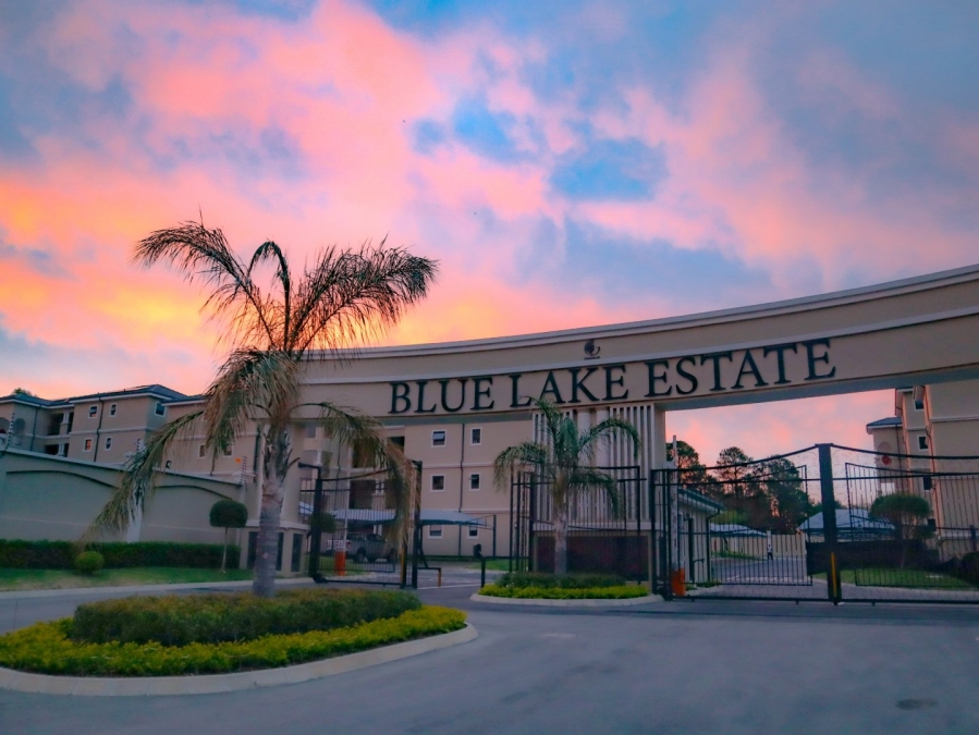 3 Bedroom Property for Sale in Blue Hills Gauteng