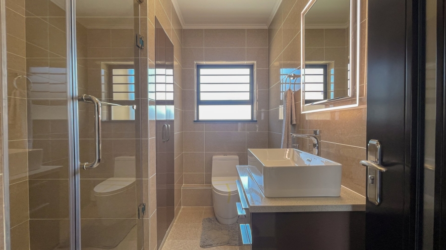 3 Bedroom Property for Sale in Blue Hills Gauteng