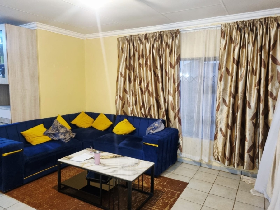 3 Bedroom Property for Sale in Dawn Park Gauteng