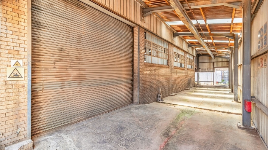 To Let commercial Property for Rent in Meadowdale Gauteng