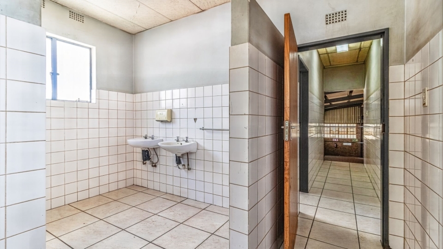 To Let commercial Property for Rent in Meadowdale Gauteng