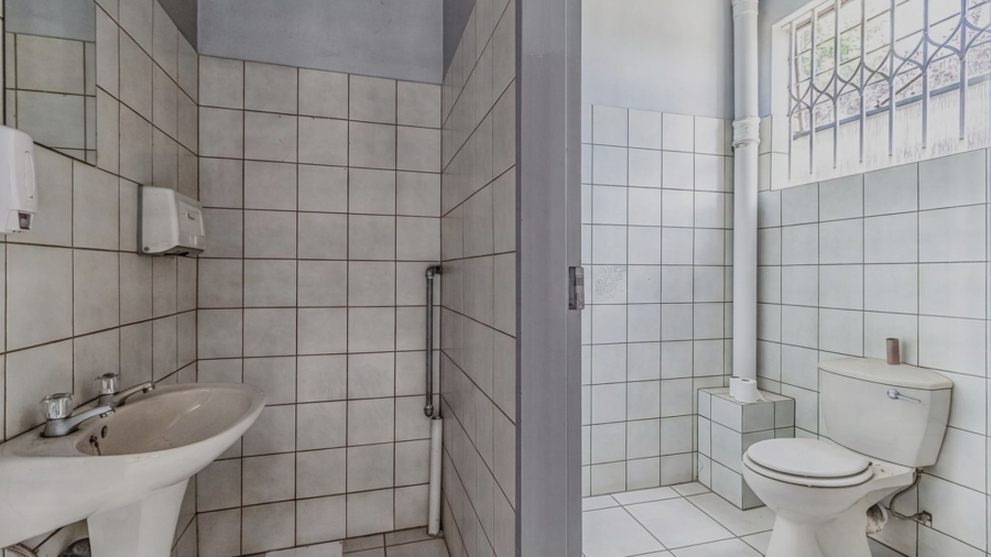 To Let commercial Property for Rent in Meadowdale Gauteng