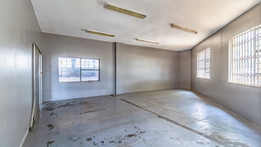 To Let commercial Property for Rent in Meadowdale Gauteng