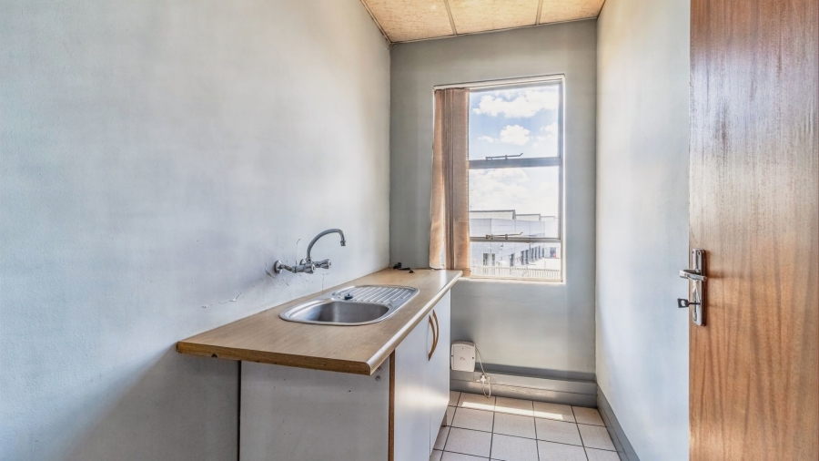 To Let commercial Property for Rent in Meadowdale Gauteng