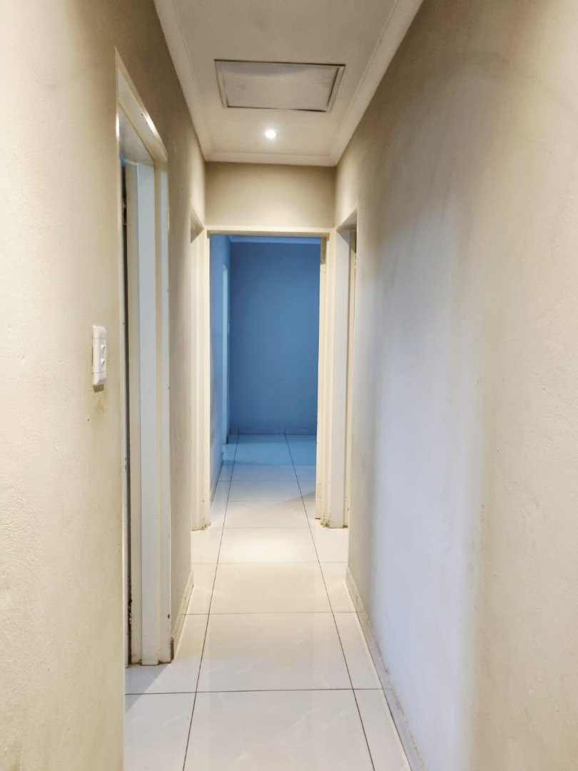 3 Bedroom Property for Sale in Dawn Park Gauteng