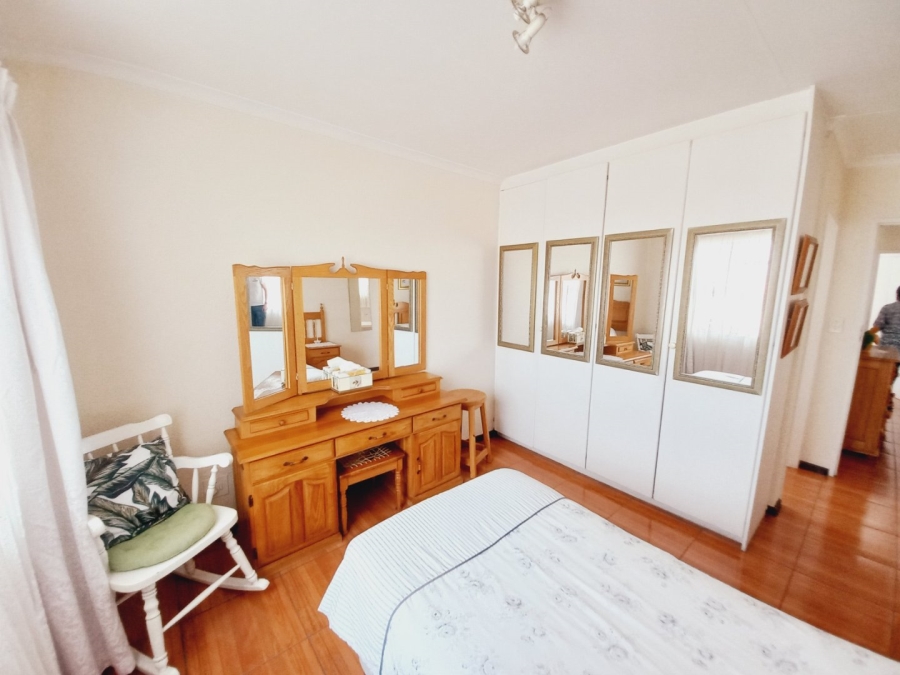 2 Bedroom Property for Sale in Primrose Hill Gauteng