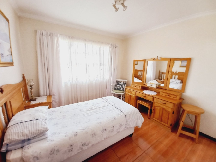 2 Bedroom Property for Sale in Primrose Hill Gauteng