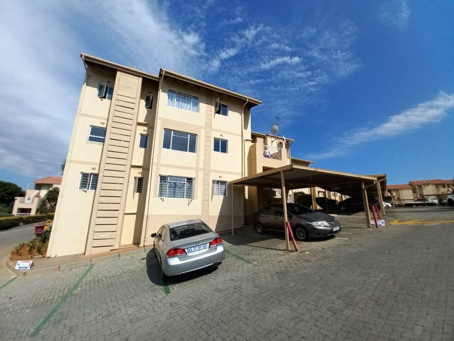 2 Bedroom Property for Sale in Primrose Hill Gauteng