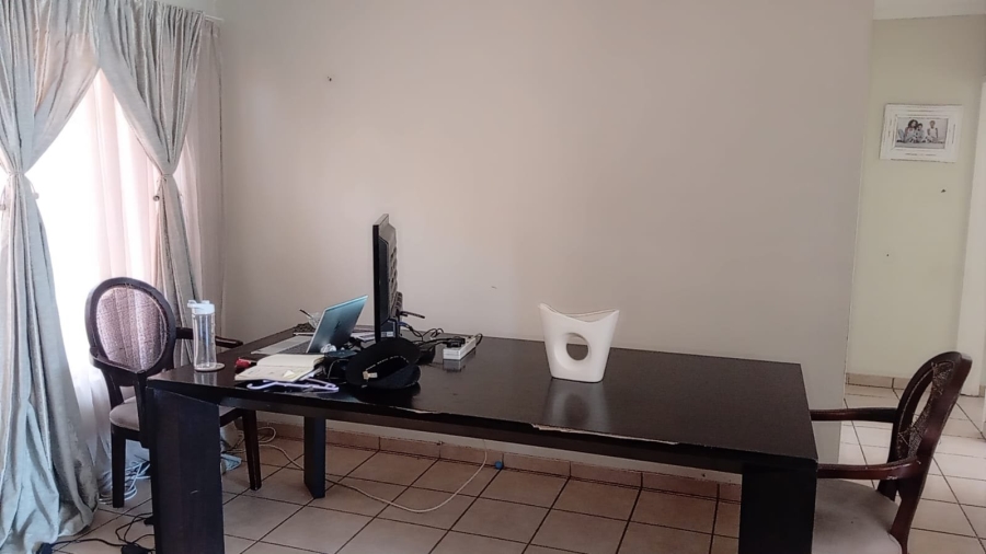 To Let 3 Bedroom Property for Rent in Equestria Gauteng